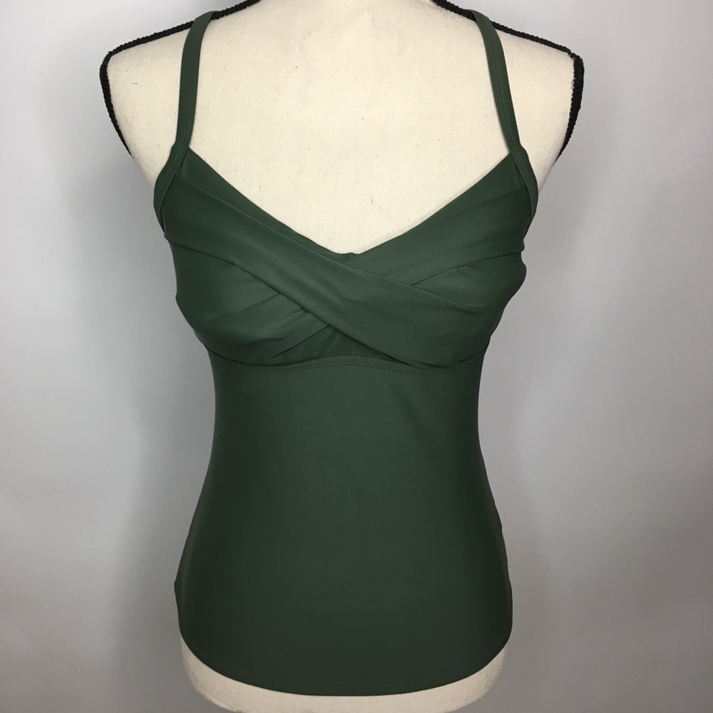 Athleta Twister Swim Tankini Top
